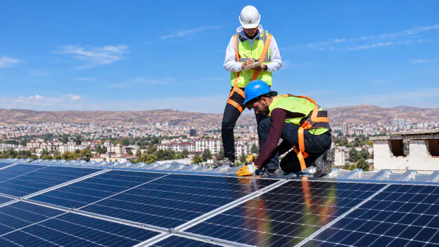 Solar Doctors · Logo & Kurumsal Kimlik: Web sitesi header görselleri 20